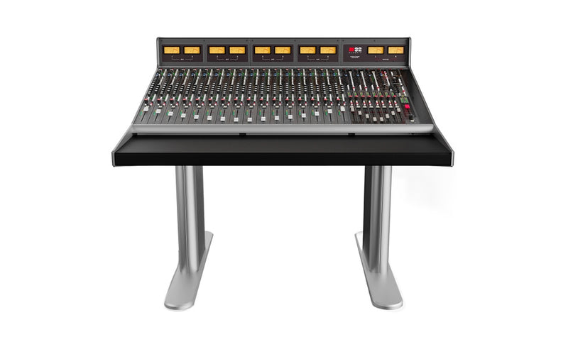 Harrison Audio 32Classic de 16 canales con interfaz Dante 32x32