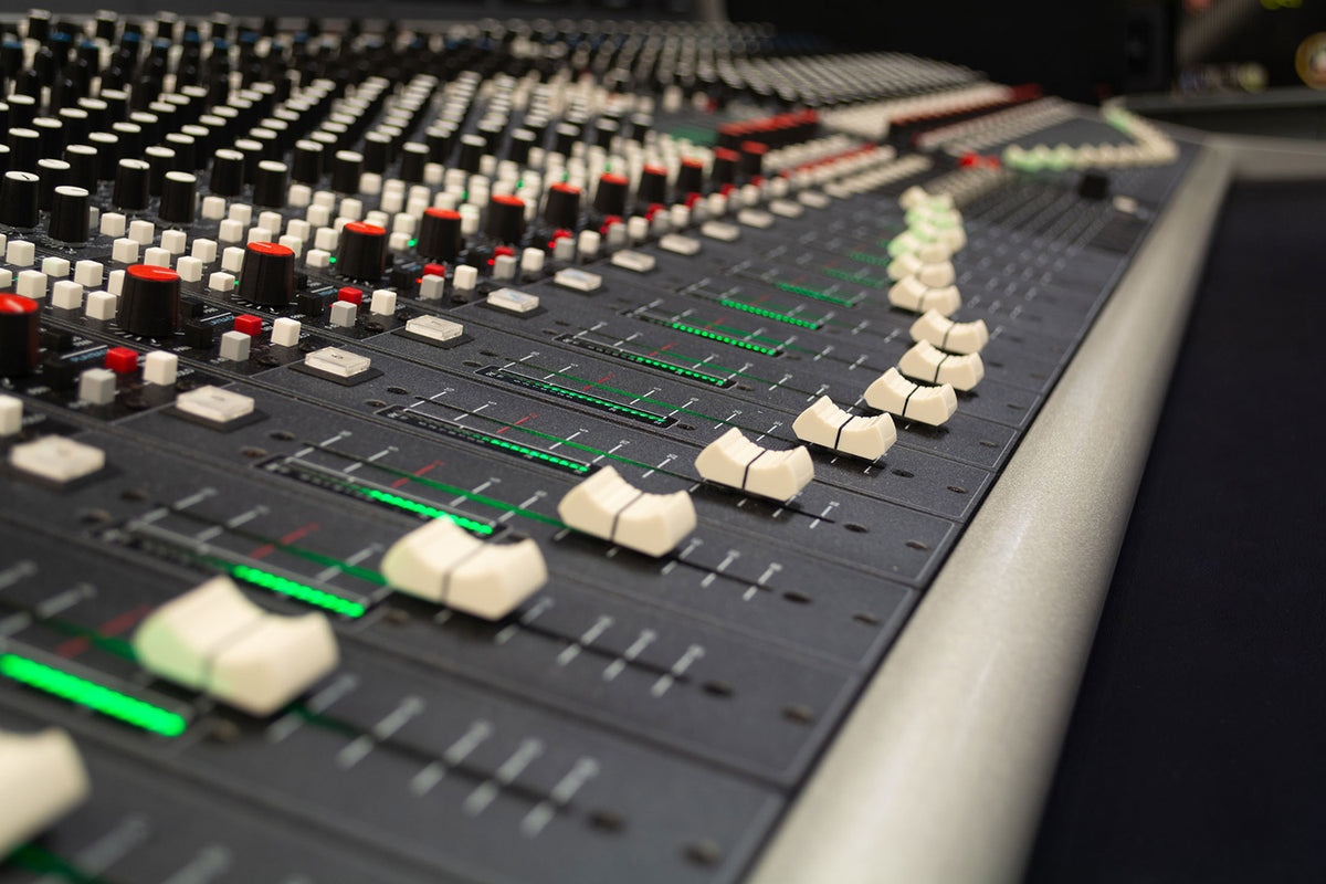 Harrison Audio 32Classic de 32 canales