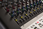 Neve Genesys Black G16 - 24 Faders, 8 canales
