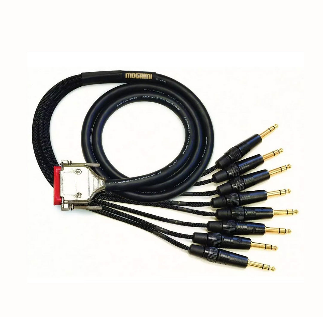 Mogami Gold DB25 a TRS "Plug" Macho